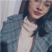 Laureata in lingue e culture orientali e africane, do ripetizioni di italiano o cinese se occorre